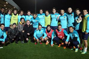 Depeche Mode convive con plantilla del Barcelona