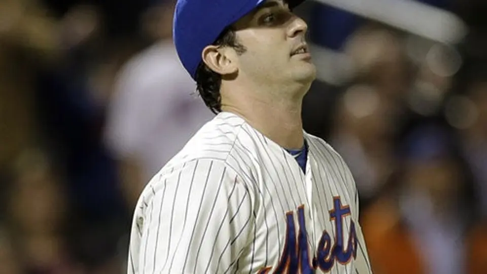 Harvey casi consigue juego perfecto ante Chicago