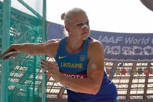 Atleta ucraniana sufre accidente en lanzamiento de disco