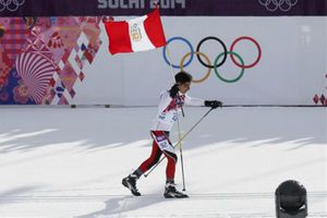 Peruano termina dura prueba de esquí con costillas rotas