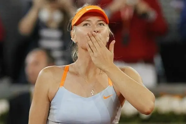 Sharapova alcanza Octavos en Madrid