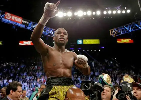 Mayweather Jr. sería acusado de intento de asesinato