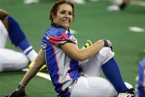 Jennifer Welter debuta con éxito en Liga masculina