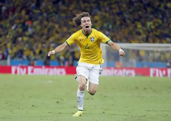 David Luiz recibe 300 propuestas de matrimonio diariamente