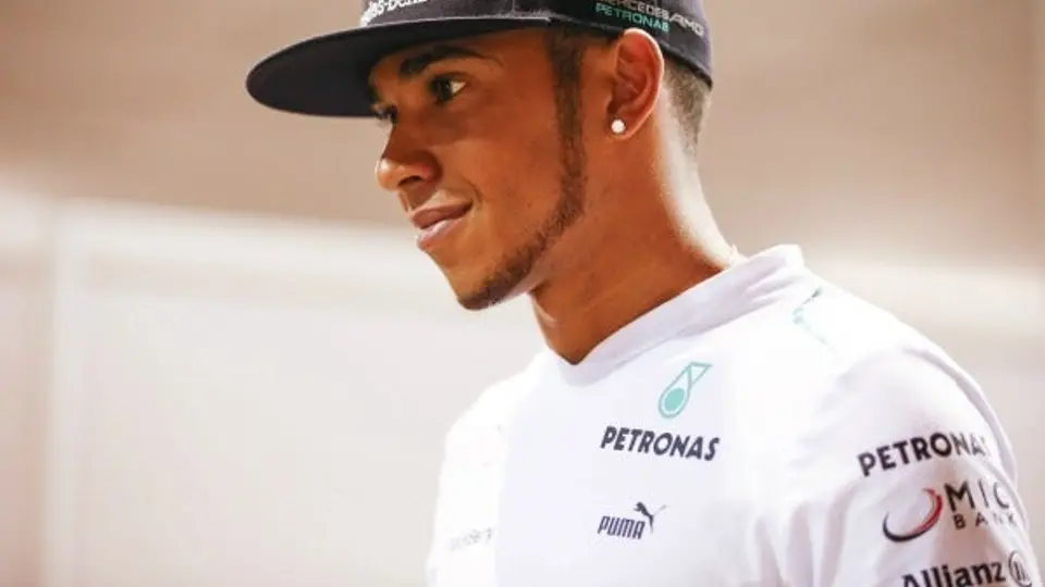 'Ferrari tendrá la mejor pareja del campeonato': Lewis Hamilton