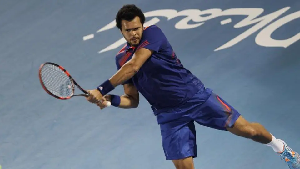 Tsonga se impone en el regreso de Andy Murray
