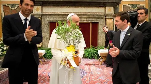 Messi, orgulloso de haber visto al Papa