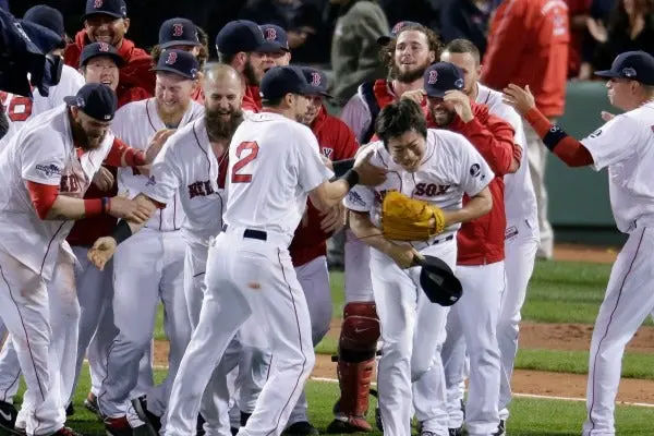 El plantel de los Red Sox festeja su pase al Clásico | AP