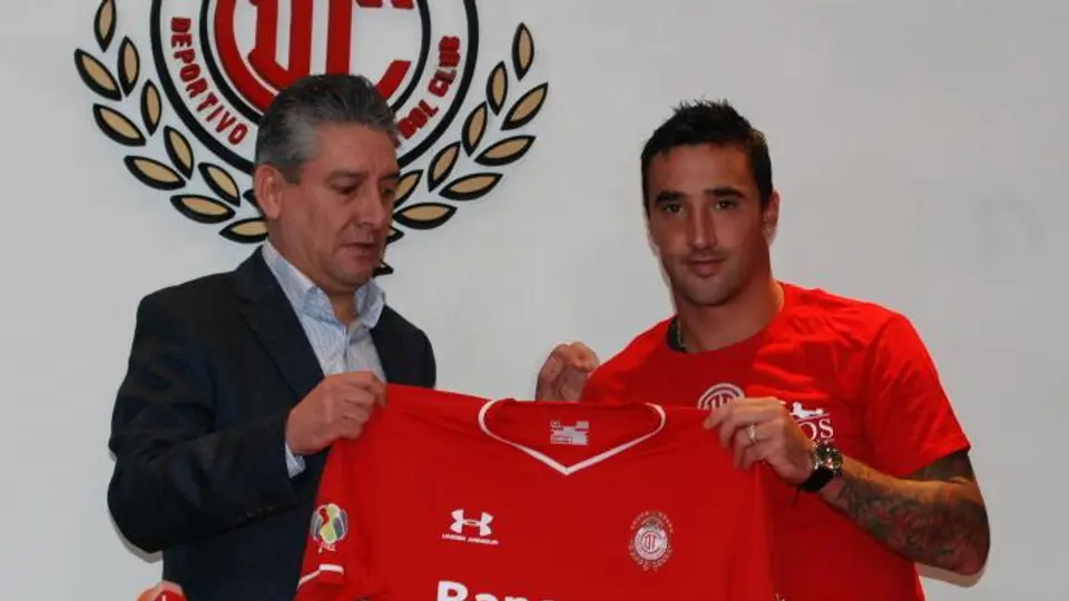 Toluca presenta a Juan Manuel Salgueiro