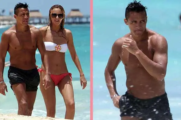 Alexis Sánchez disfruta el Caribe mexicano