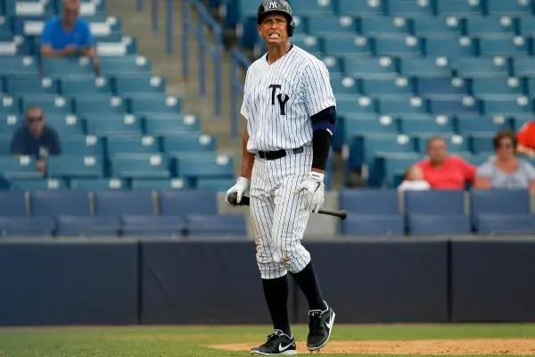 Alex Rodríguez regresa de su rehabilitación