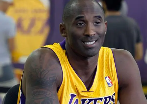 Lakers prevén regreso de Kobe Bryant