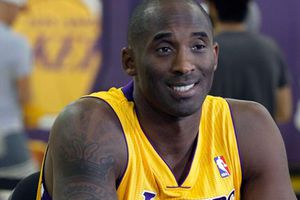 Lakers prevén regreso de Kobe Bryant