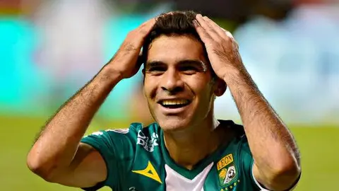 Rafa Márquez y sus polémicas expulsiones