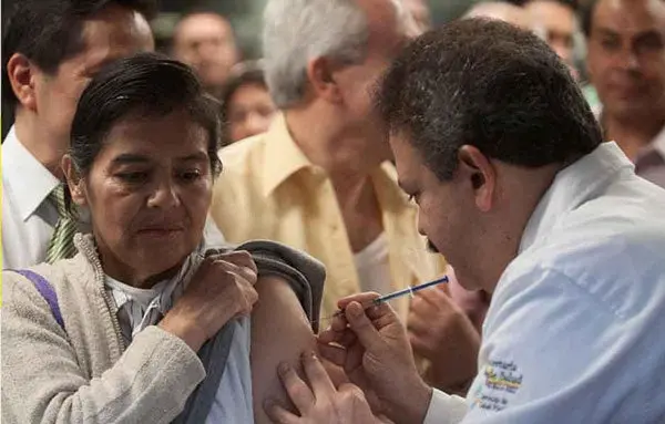 La Secretaría de Salud del DF lleva atención médica a las colonias de la Ciudad
