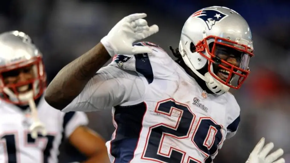 Patriotas humillan a Baltimore
