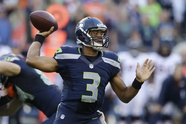 Halcones Marinos lucen imponentes ante Broncos