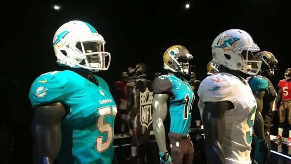Filtran imágenes del nuevo uniforme de Delfines