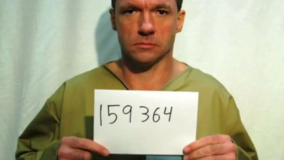 Prófugo se entrega a la Policía por frío