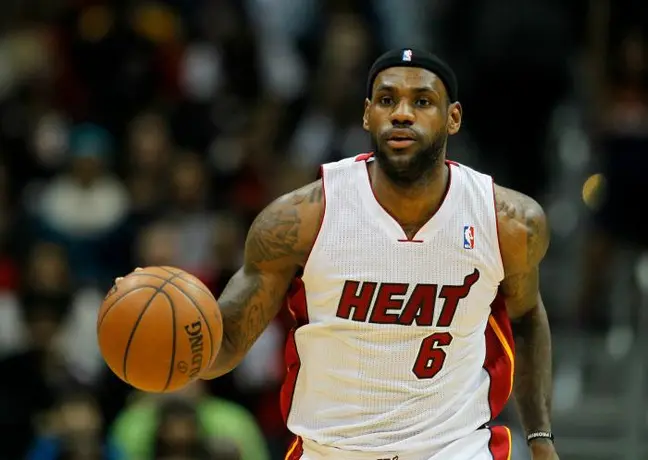 ¿LeBron regresa a Miami? filtración en YouTube desata especulaciones