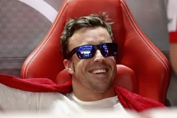 Alonso confía en hacer una buena calificación en Bahrein
