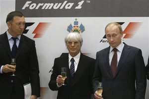 'Los pilotos tienen que usar su cerebro': Ecclestone