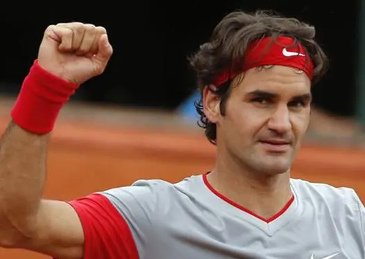 Djokovic y Federer se mantienen con vida en Roland Garros