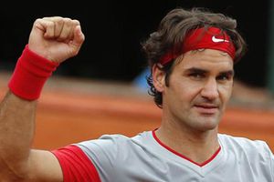 Djokovic y Federer se mantienen con vida en Roland Garros