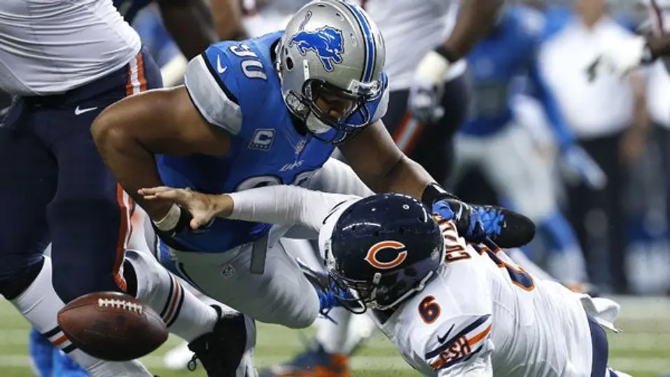 Ratifican multa de 100,000 dolares a Ndamukong Suh