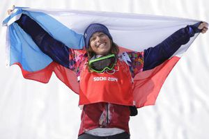 Eva Samkova triunfa en snowboard cross