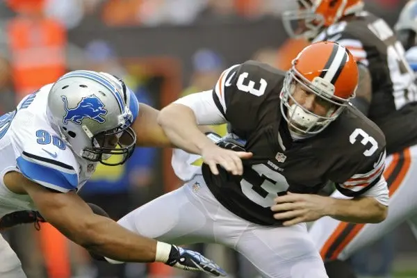 Ndamukong Suh, multado por segunda vez por la NFL