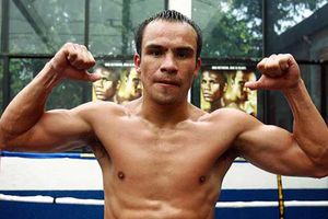 Dinamita subirá como Campeón ante Bradley