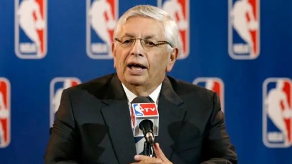 Dueños de NBA rechazan mudanza de Kings a Seattle