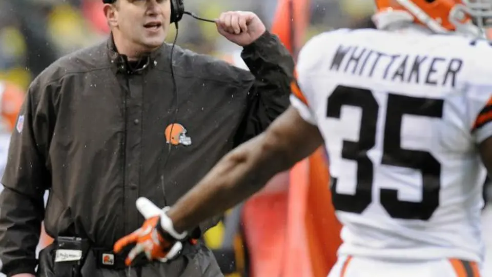 Cleveland corre a Chudzinski