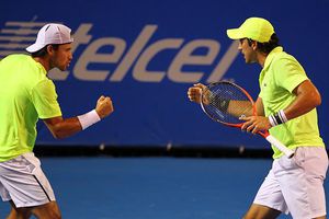 Mexicanos, a 'Semis' de dobles del AMT