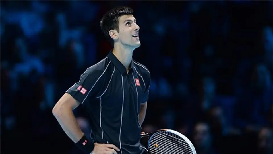 Djokovic derrota a Del Potro y avanza a Semis en Londres