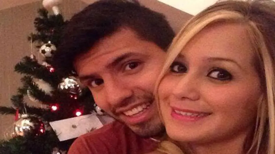Karina Tejeda deja todo por amor al 'Kun'