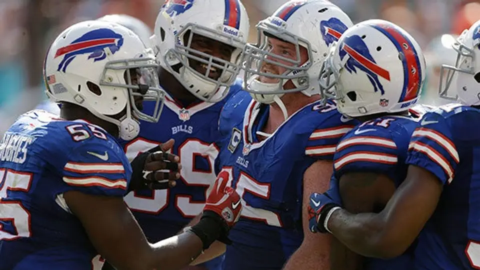 Bills logra apretada victoria sobre Miami