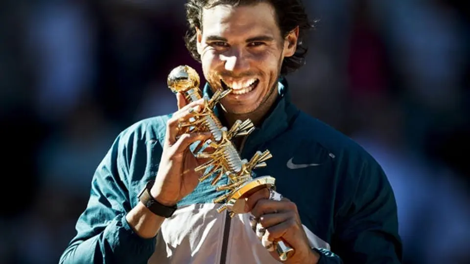 Nadal conquista Madrid y suma 40 títulos en arcilla