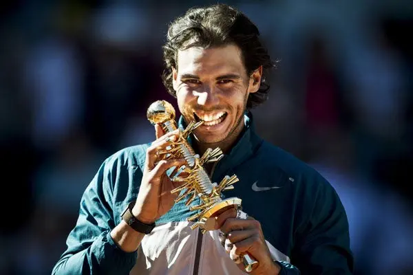 Nadal conquista Madrid y suma 40 títulos en arcilla