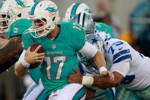 Dallas abre la pretemporada de la NFL con victoria sobre Miami