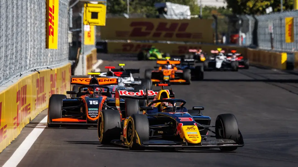 Ernesto Rivera, piloto de Campos Racing, con Red Bull | RED BULL