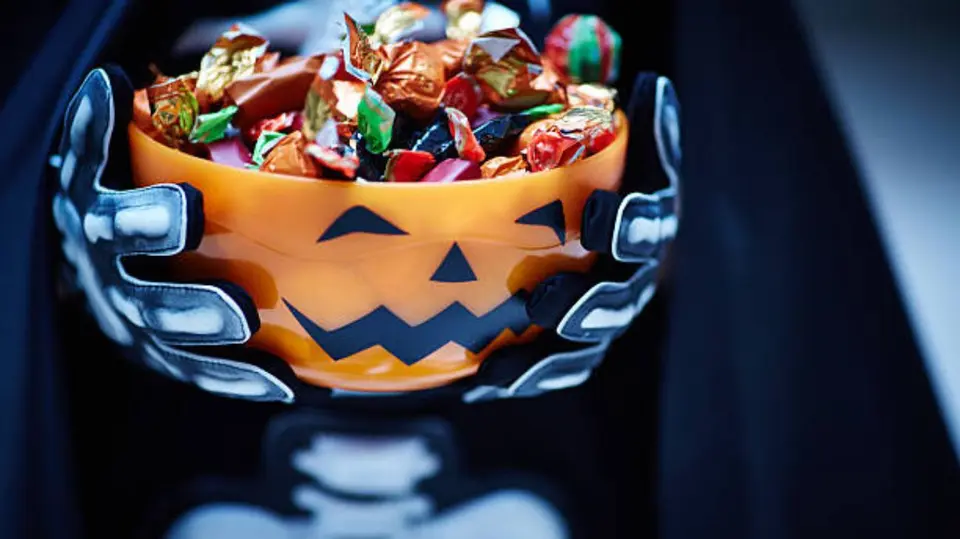 Dulce Halloween funciona como un mapa interactivo. / Google Gemini