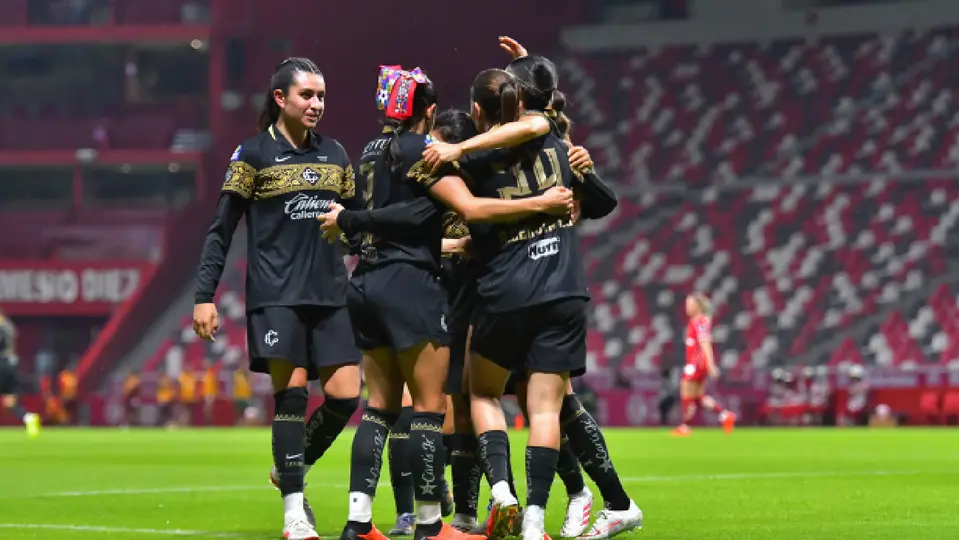 Chivas celebra el gol ante Toluca Femenil | IMAGO7
