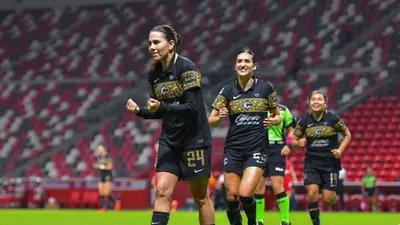 Chivas remonta al Toluca Femenil en un espectacular 2-3 en el Nemesio Diez
