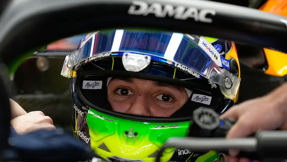 Isack Hadjar, piloto de Red Bull, durante el Gran Premio de México | AP