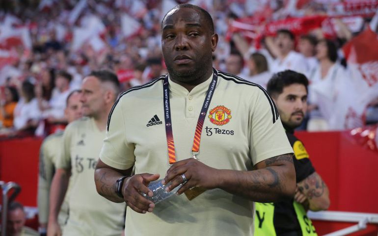Benni McCarthy Reveals Reality of Coaching at Manchester United