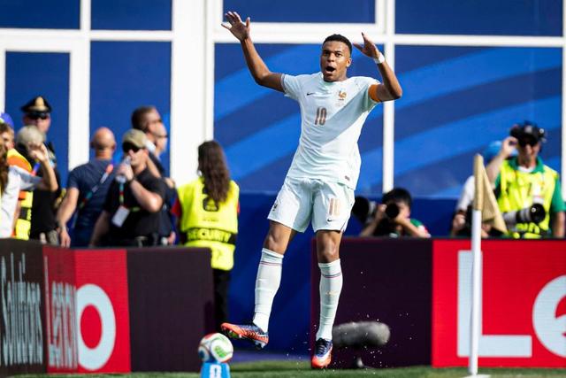 Kylian Mbappe Ties Lionel Messi in Golden Boot Race as France Defeat Morocco to Reach Semifinal