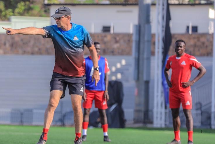 CECAFA Kagame Cup: Vipers Coach Explains What Worries Him Ahead of Gor Mahia Clash