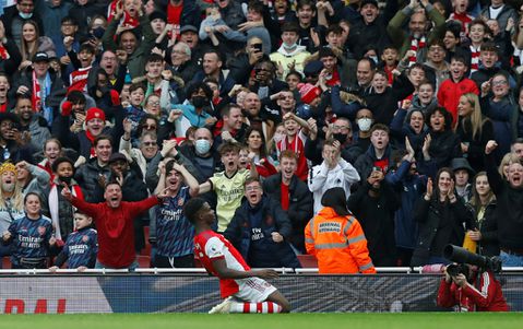 Man City late show at Arsenal opens up 11-point lead